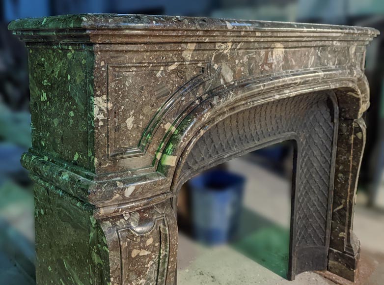 Large Regence style fireplace in Breccia Nouvelle marble, late 19th century Large Regence style fireplace in Breccia Nouvelle marble, late 19th century-3
