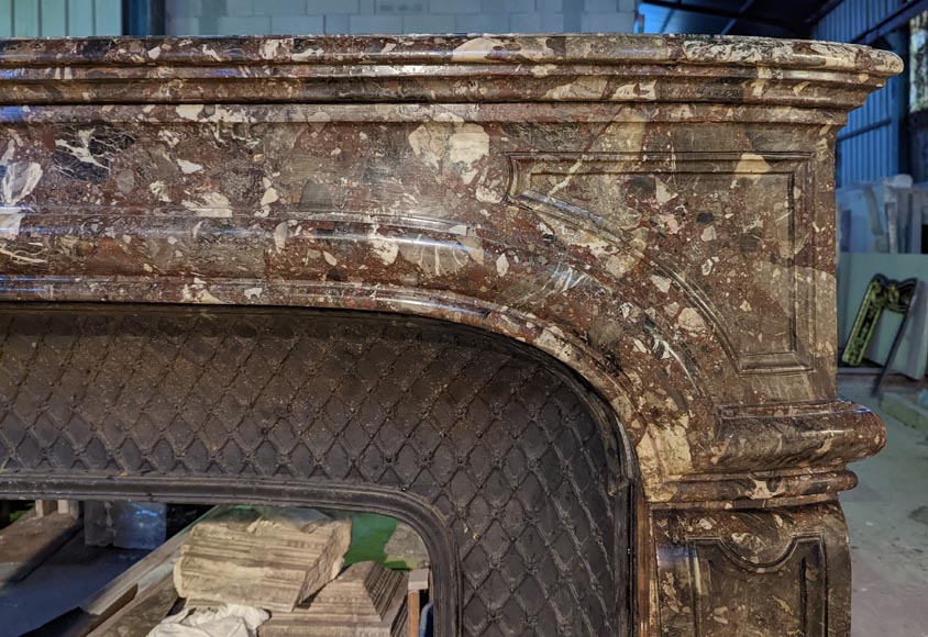 Large Regence style fireplace in Breccia Nouvelle marble, late 19th century Large Regence style fireplace in Breccia Nouvelle marble, late 19th century-6