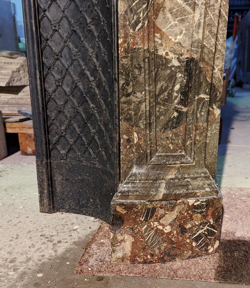 Large Regence style fireplace in Breccia Nouvelle marble, late 19th century Large Regence style fireplace in Breccia Nouvelle marble, late 19th century-7