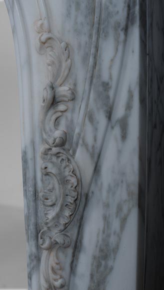 Louis XV style mantel in Arabescato marble Louis XV style mantel in Arabescato marble-9