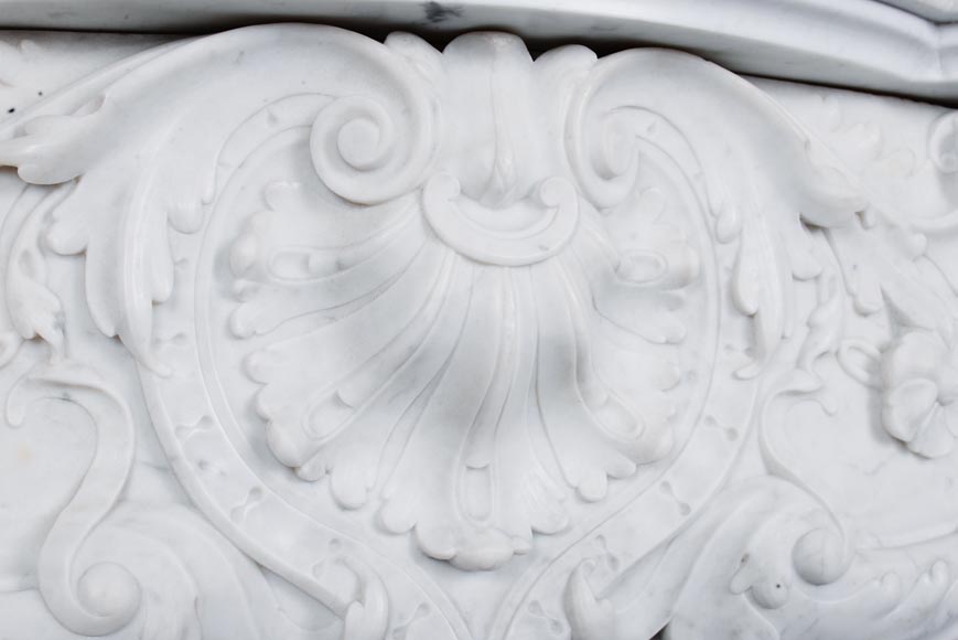 Louis XV style fireplace in Carrara marble Louis XV style fireplace in Carrara marble-3