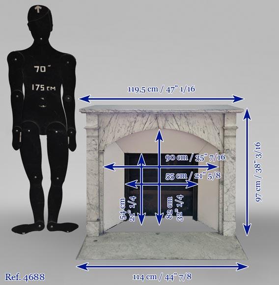 Small and original mantel with a rounded entablature in Arabescato marble Small and original mantel with a rounded entablature in Arabescato marble-10