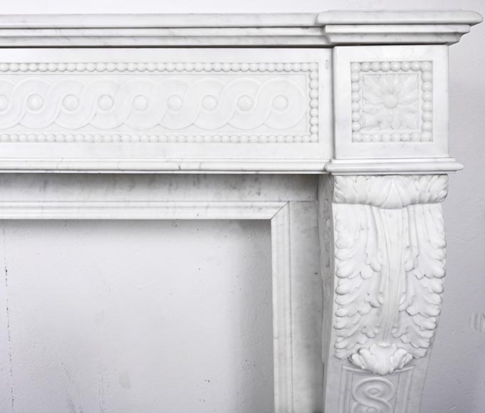 Napoleon III style scroll fireplace, richly sculpted, in Carrara marble Napoleon III style scroll fireplace, richly sculpted, in Carrara marble-10