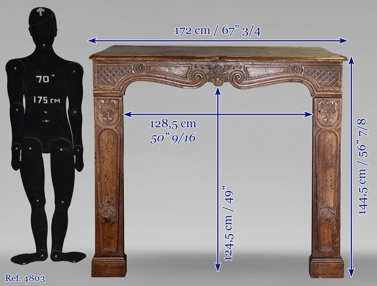 Carved oak mantel from the 18th century Carved oak mantel from the 18th century-10