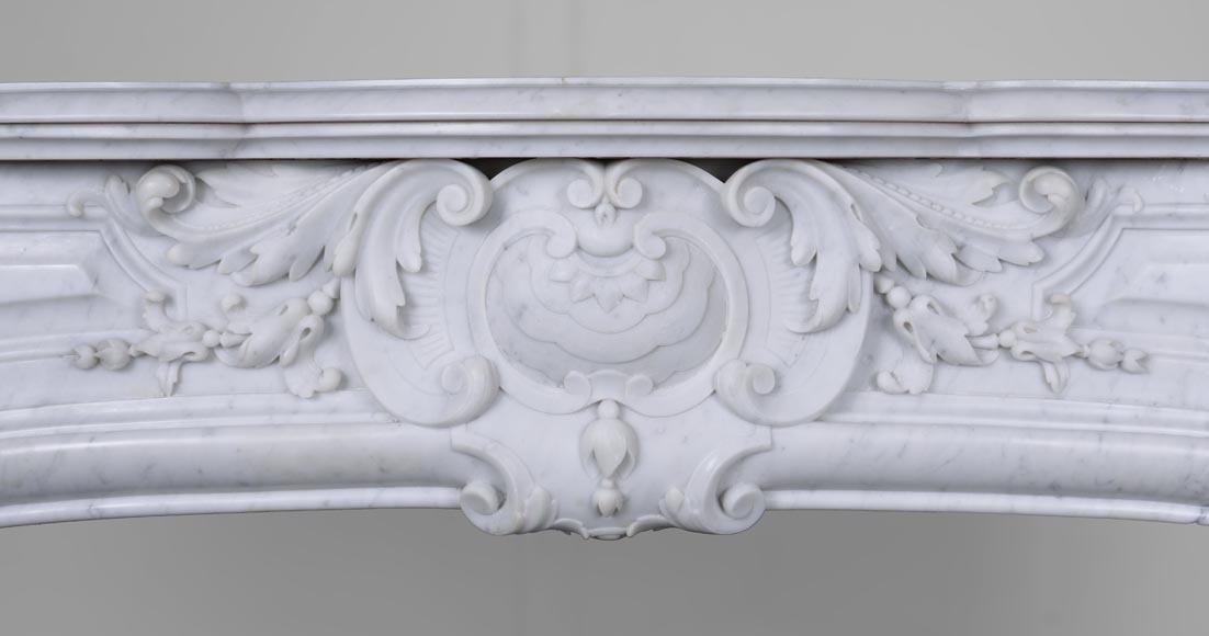 Napoleon III style mantel in Carrara marble Napoleon III style mantel in Carrara marble-1