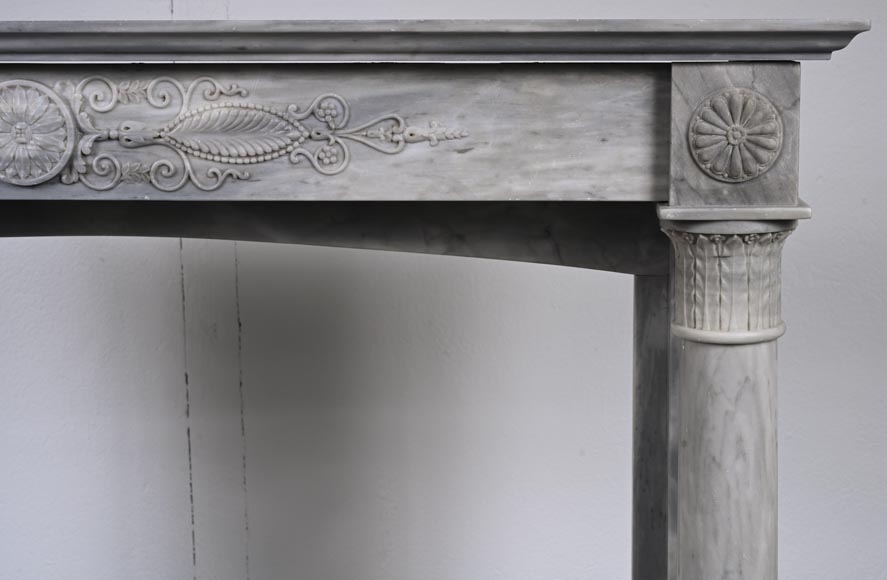 Restoration period mantel in light Turquin marble with detached columns and carved entablature Restoration period mantel in light Turquin marble with detached columns and carved entablature-9
