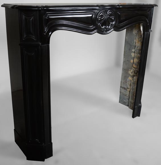 Louis XV style black marble mantel with carved shell Louis XV style black marble mantel with carved shell-2