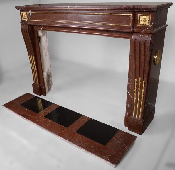 Louis XVI style fireplace in Griotte marble with gilded bronze Louis XVI style fireplace in Griotte marble with gilded bronze-6