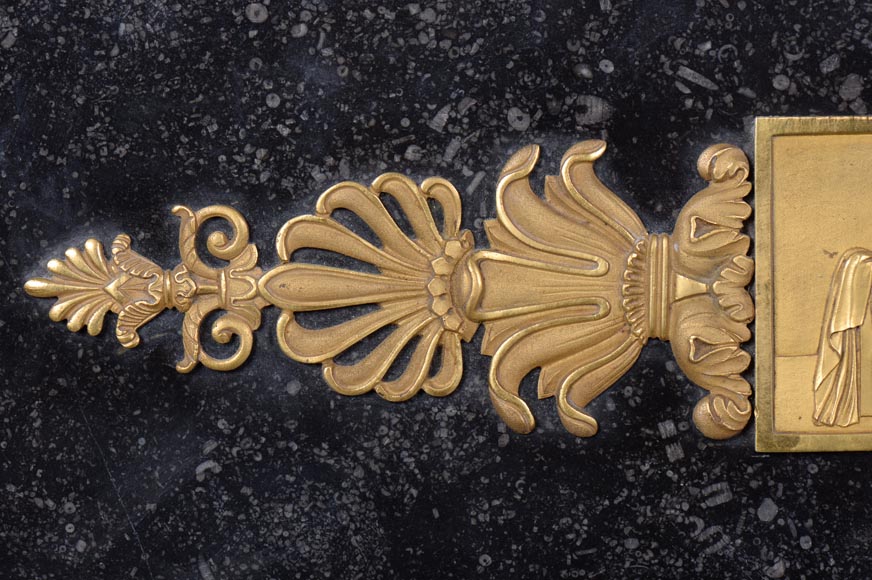 Empire period mantel in belgian petit granit with bronzes on the theme of the death of Archimedes Empire period mantel in belgian petit granit with bronzes on the theme of the death of Archimedes-2