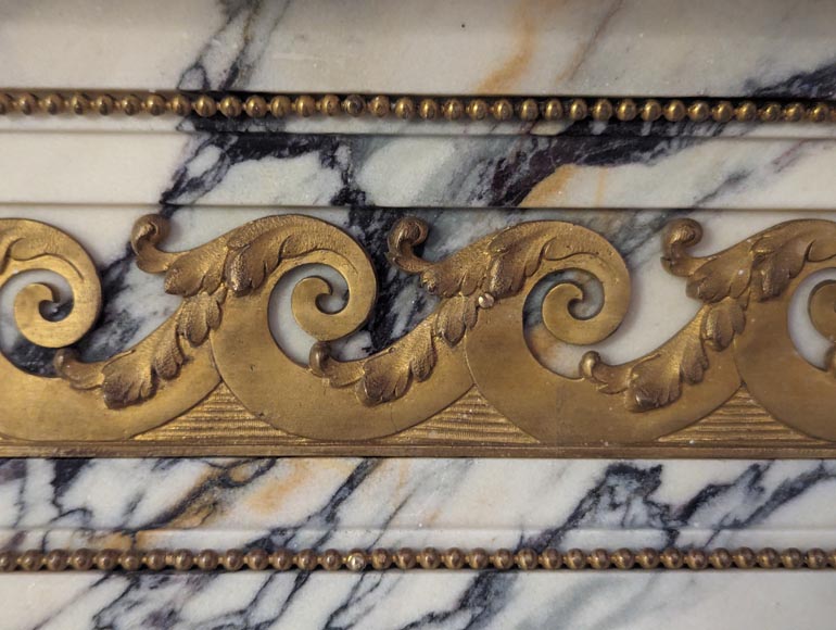 Louis XVI style mantel in Panazeau marble and bronze with detached fluted columns Louis XVI style mantel in Panazeau marble and bronze with detached fluted columns-3