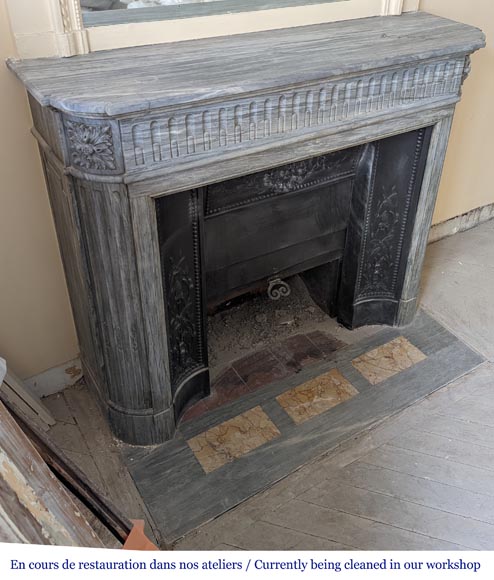 Louis XVI style mantel with rounded corners in light Turquin Louis XVI style mantel with rounded corners in light Turquin-2