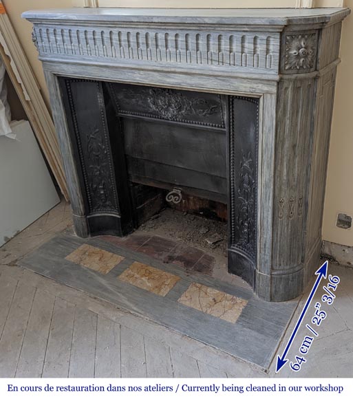 Louis XVI style mantel with rounded corners in light Turquin Louis XVI style mantel with rounded corners in light Turquin-5