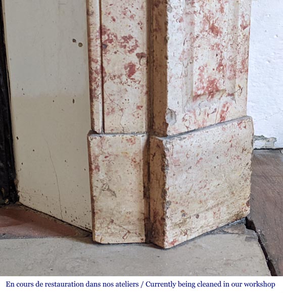 Pompadour mantel with canted jambs in red and rose marble Pompadour mantel with canted jambs in red and rose marble-7