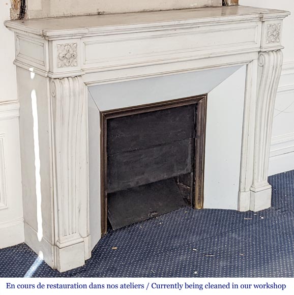 Louis XVI style mantel with moldings and curved console legs Louis XVI style mantel with moldings and curved console legs-2