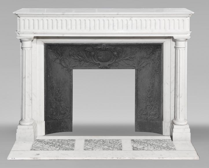 Louis XVI style fireplace in Carrara marble, with detached columns Louis XVI style fireplace in Carrara marble, with detached columns-0