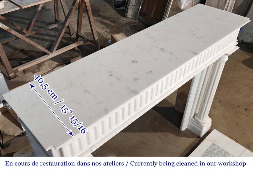 Louis XVI style fireplace in Carrara marble, with detached columns Louis XVI style fireplace in Carrara marble, with detached columns-10