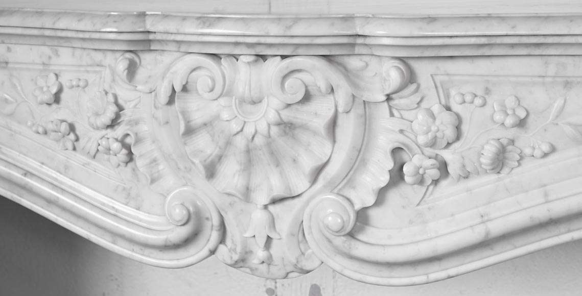Louis XV style Carrara marble fireplace with floral decoration Louis XV style Carrara marble fireplace with floral decoration-2