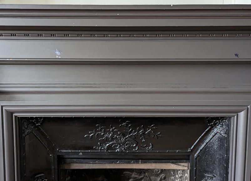 Napoleon III style mantel in painted wood Napoleon III style mantel in painted wood-1