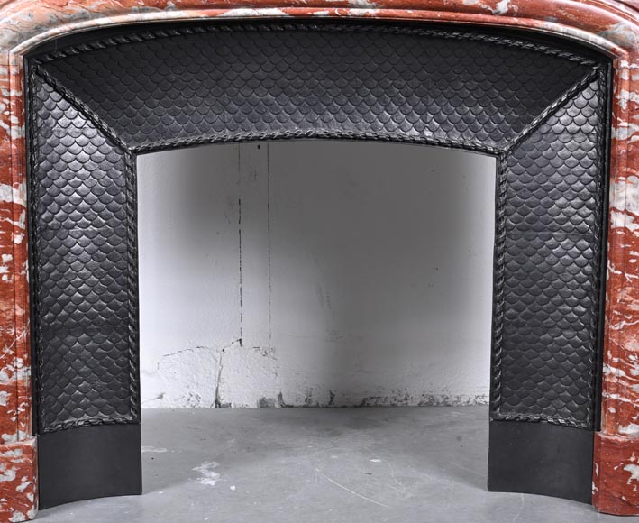 Louis XIV style mantel in red Languedoc marble Louis XIV style mantel in red Languedoc marble-8