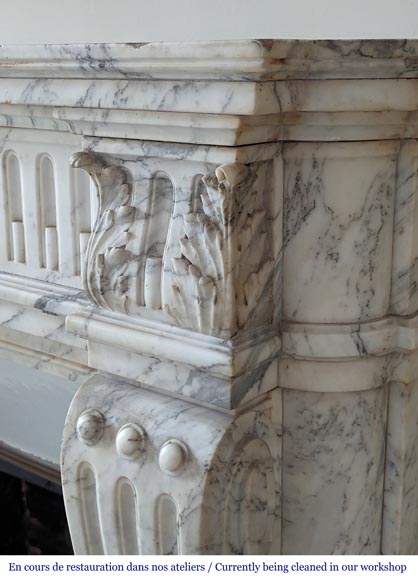 Louis XVI style mantel with curved flutes and carved capitals in highly veined Arabescato marble Louis XVI style mantel with curved flutes and carved capitals in highly veined Arabescato marble-8