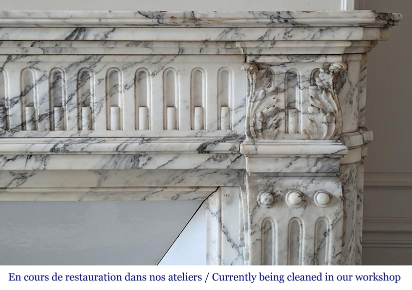 Louis XVI style mantel with curved flutes and carved capitals in highly veined Arabescato marble Louis XVI style mantel with curved flutes and carved capitals in highly veined Arabescato marble-9