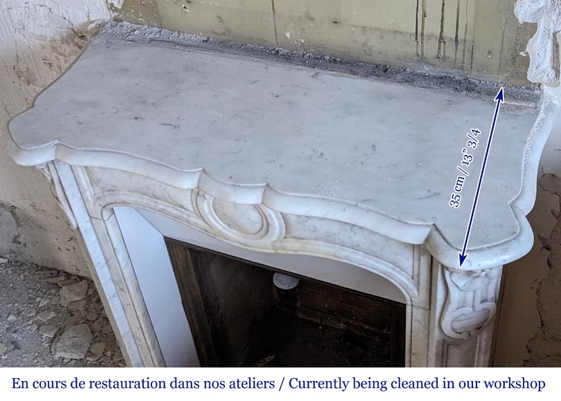 Louis XV style Pompadour model mantelpiece in Carrara marble, decorated with shells Louis XV style Pompadour model mantelpiece in Carrara marble, decorated with shells-8