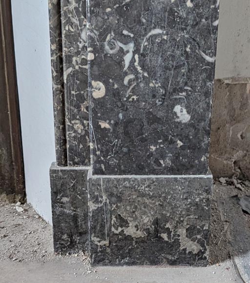 Napoleon III style mantelpiece with striated scrolls Napoleon III style mantelpiece with striated scrolls-6