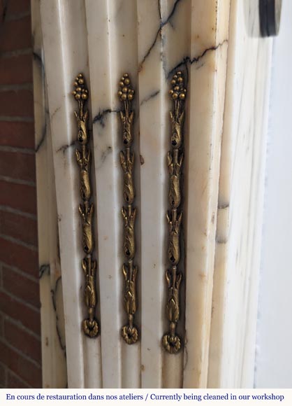 Louis XVI style bronze mantel in Panazeau marble Louis XVI style bronze mantel in Panazeau marble-12