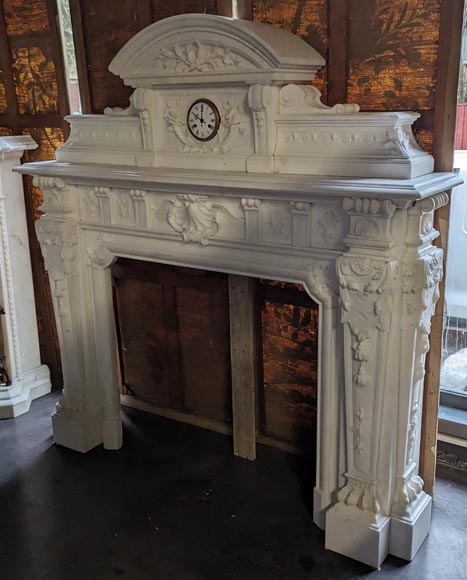 Napoleon III style mantelpiece in Statuario Carrara marble, with mantel top including a clock Napoleon III style mantelpiece in Statuario Carrara marble, with mantel top including a clock-9