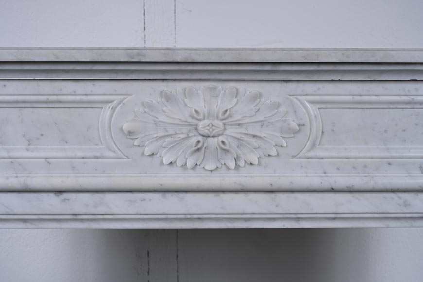 Louis XVI style Carrara marble mantel with rounded corners Louis XVI style Carrara marble mantel with rounded corners-1