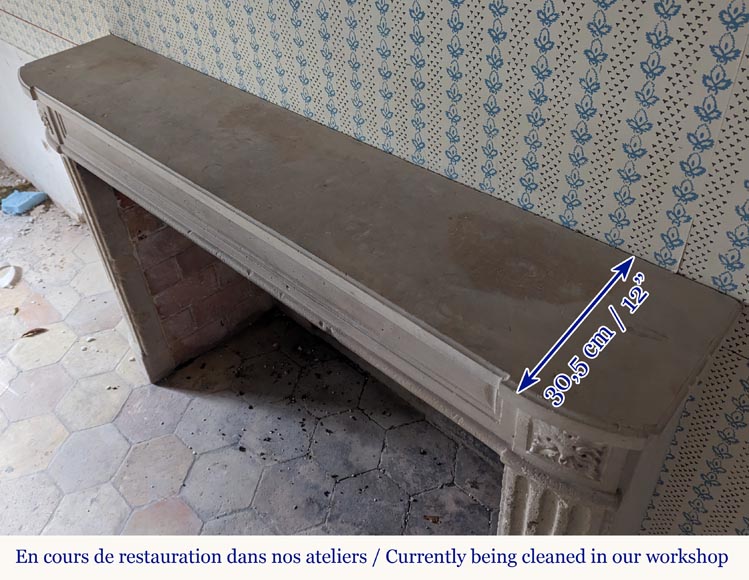 Slightly curved Louis XVI style mantel carved in stone Slightly curved Louis XVI style mantel carved in stone-8