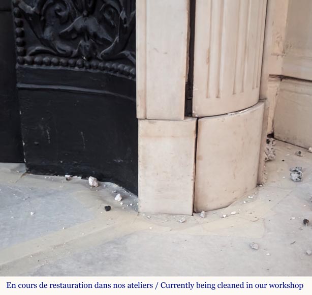 Louis XVI style Carrara marble mantel with rounded corners and pearl décor Louis XVI style Carrara marble mantel with rounded corners and pearl décor-7