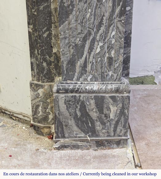 Cheminée de style Louis XVI en marbre gris Cheminée de style Louis XVI en marbre gris-7