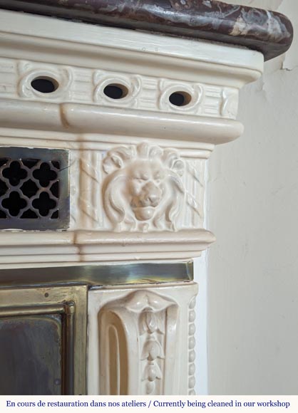 Lion-headed earthenware stove with Royal Red marble top Lion-headed earthenware stove with Royal Red marble top-2