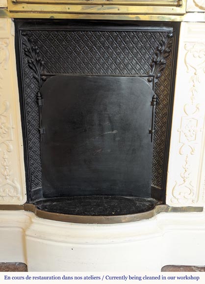 Lion-headed earthenware stove with Royal Red marble top Lion-headed earthenware stove with Royal Red marble top-5