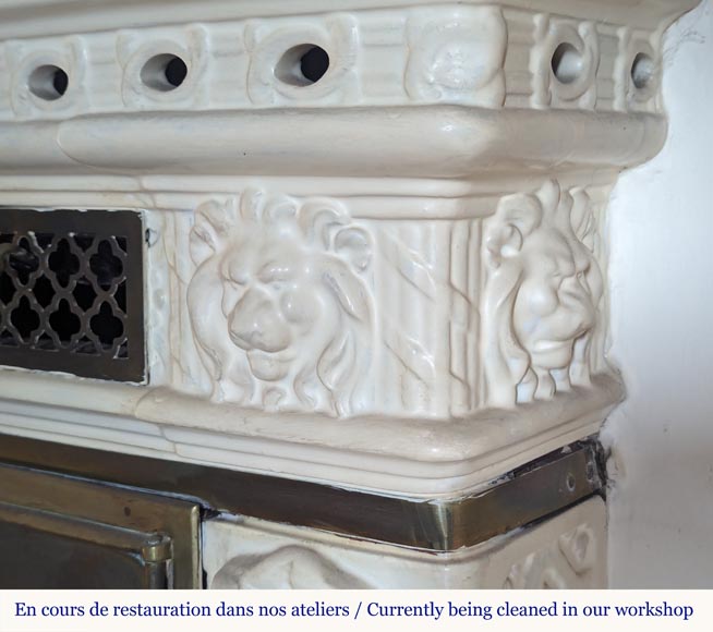 Lion-headed earthenware stove with Royal Red marble top Lion-headed earthenware stove with Royal Red marble top-8