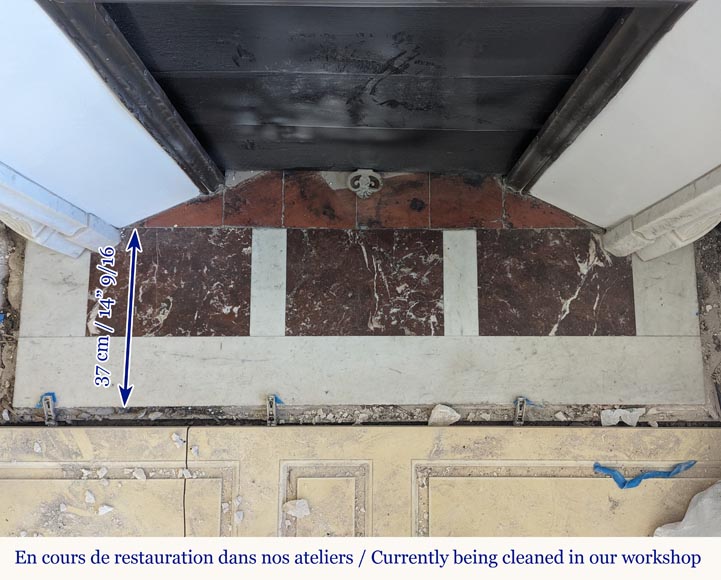 Louis XV style Carrara marble mantel with shell design Louis XV style Carrara marble mantel with shell design-9