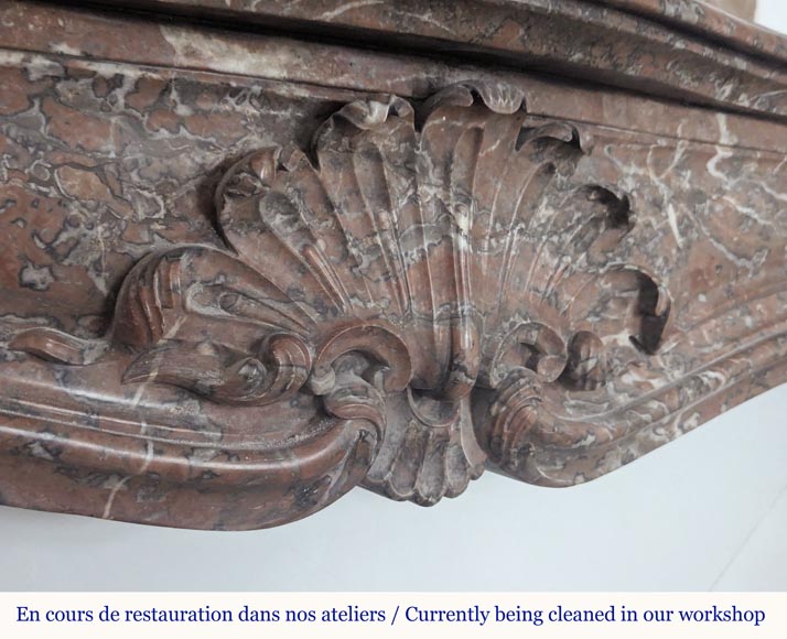 Louis XV style mantel in Rouge du Nord marble adorned with a shell motif Louis XV style mantel in Rouge du Nord marble adorned with a shell motif-2