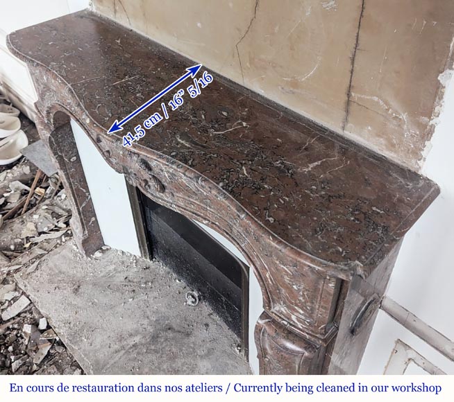 Louis XV style mantel in Rouge du Nord marble adorned with a shell motif Louis XV style mantel in Rouge du Nord marble adorned with a shell motif-9