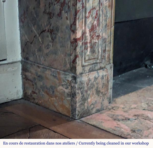 Napoleon III style mantel with modillions carved in Enjugerais marble Napoleon III style mantel with modillions carved in Enjugerais marble-5