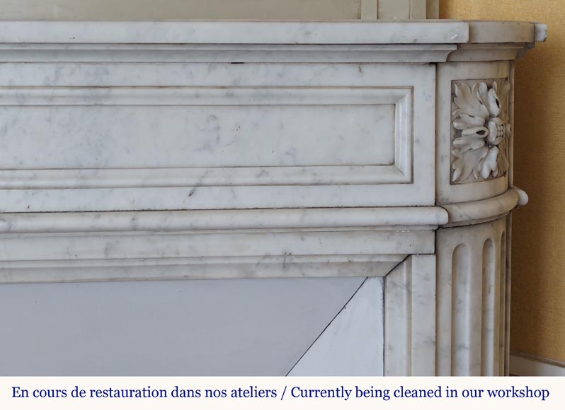 Louis XVI style Carrara marble mantel with rounded corners adorned with a sunflower flower Louis XVI style Carrara marble mantel with rounded corners adorned with a sunflower flower-8