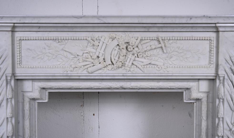 Napoleon III style mantel in Carrara marble with wheat ears Napoleon III style mantel in Carrara marble with wheat ears-1