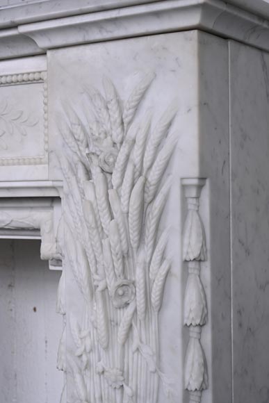 Napoleon III style mantel in Carrara marble with wheat ears Napoleon III style mantel in Carrara marble with wheat ears-14