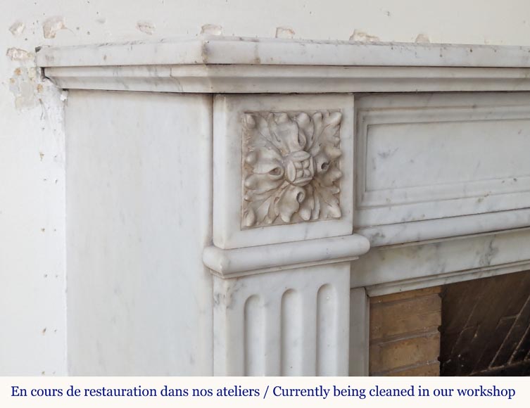 Louis XVI style carved in Carrara marble mantel with flower Louis XVI style carved in Carrara marble mantel with flower-3