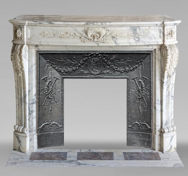 Louis XVI style curved mantel in Arabescato marble Louis XVI style curved mantel in Arabescato marble -0