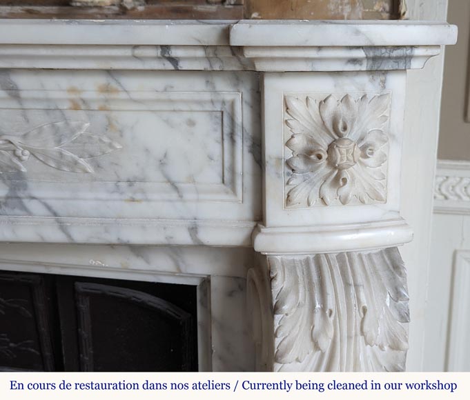 Louis XVI style curved mantel in Arabescato marble Louis XVI style curved mantel in Arabescato marble -6
