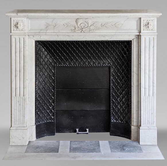 Louis XVI style Carrara marble mantel decorated with a laurel wreath Louis XVI style Carrara marble mantel decorated with a laurel wreath-0