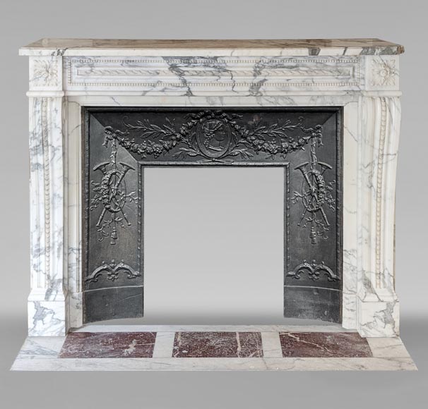 Louis XVI style mantel in Arabescato marble decorated with a frieze of pearls Louis XVI style mantel in Arabescato marble decorated with a frieze of pearls-0