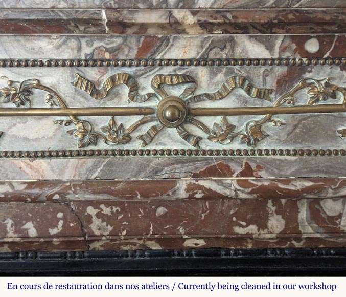 Louis XVI style mantel with rounded corners and bronze ornaments Louis XVI style mantel with rounded corners and bronze ornaments-1