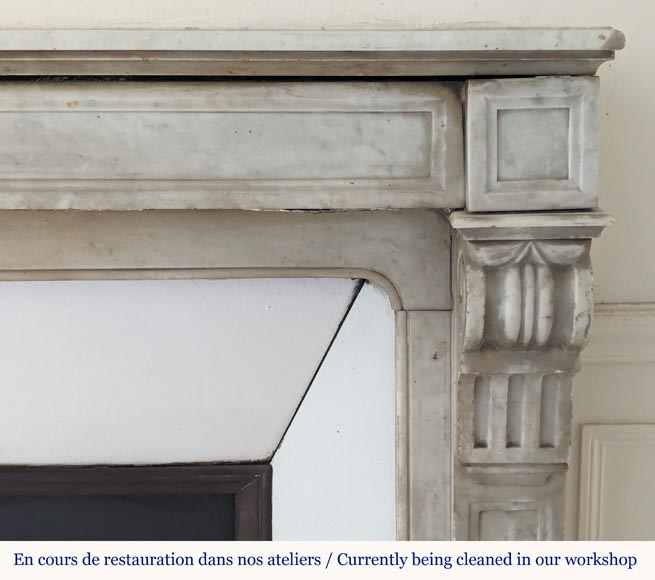 Napoleon III style mantel with modillion in Carrara marble Napoleon III style mantel with modillion in Carrara marble-7